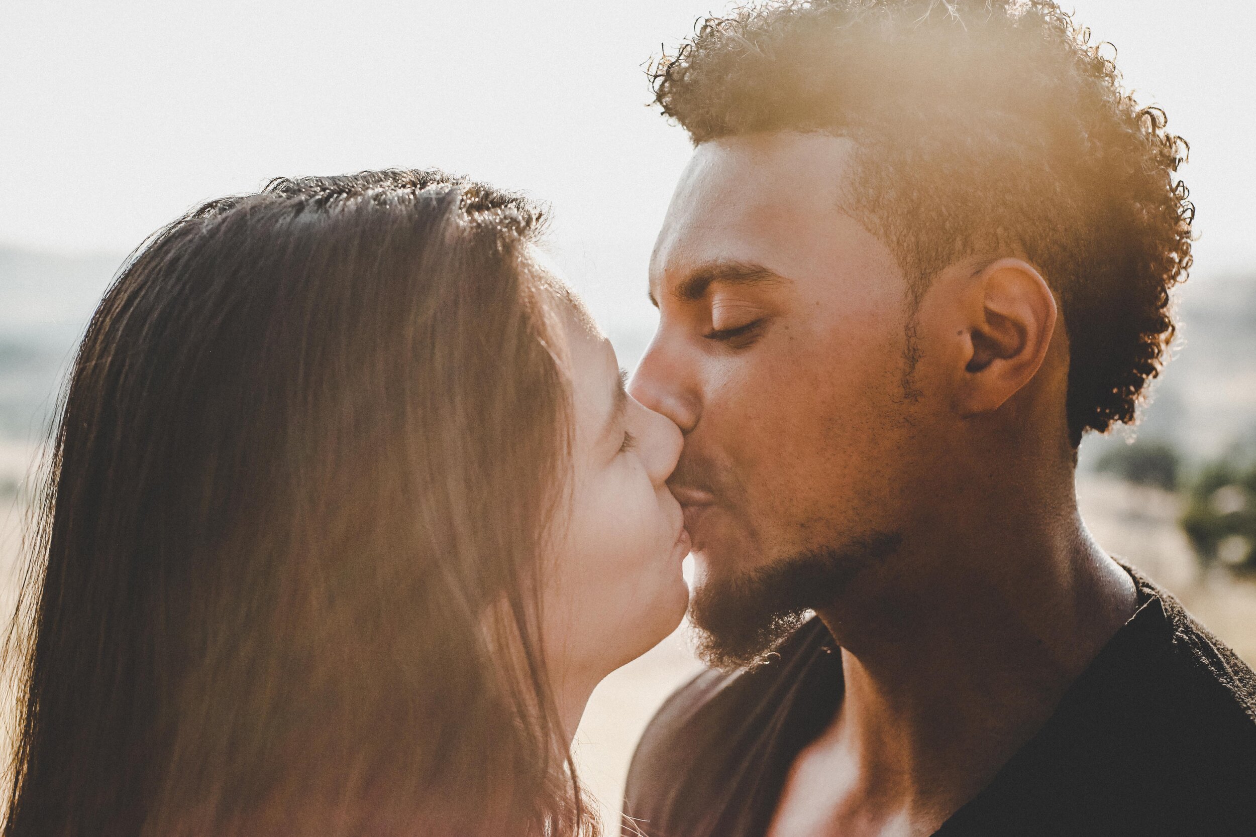 What’s in a Kiss? How People Describe Their Best and Worst Kisses Ever