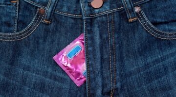 Sex Question Friday: Should I Be Using Condoms During Oral Sex?
