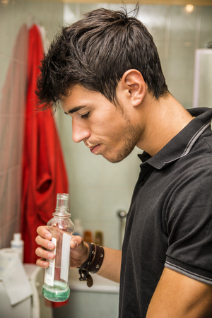 Could Antibacterial Mouthwash Help Prevent the Spread of Gonorrhea?