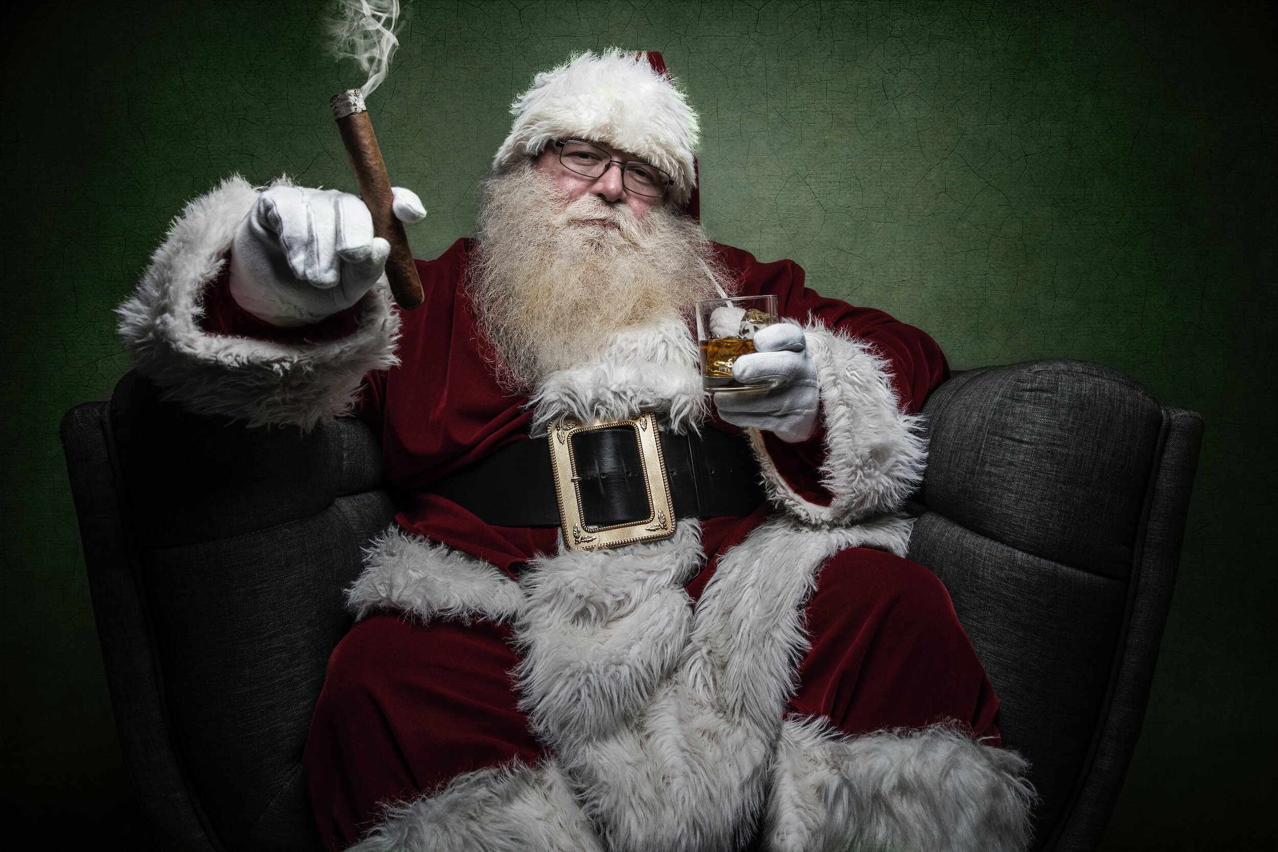 The Psychology of Christmas Porn: Some People Think Santa is a Daddy