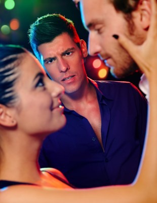 Are Bisexual Guys More Sexually Jealous When They’re Dating Men Or Women?